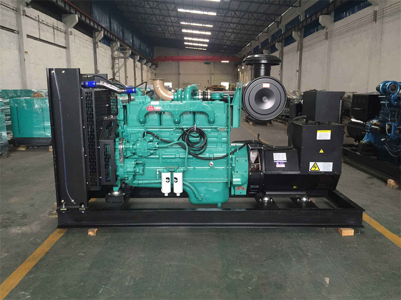 洮北发电机出租租赁如何保证柴油发电机组的正常运行？