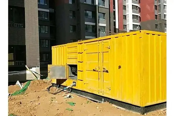 洮北发电机租赁中燃油压力过低会对发动机的哪些部件造成损坏？